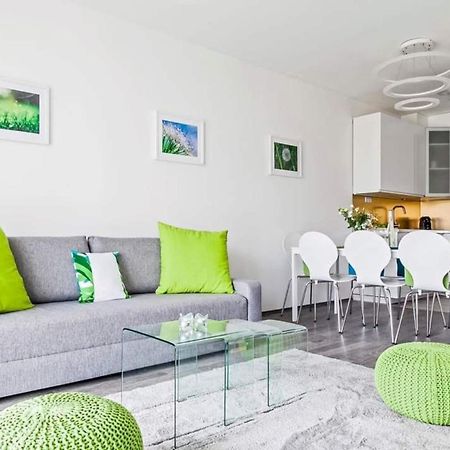 Green Apartman Балатонлелле Экстерьер фото