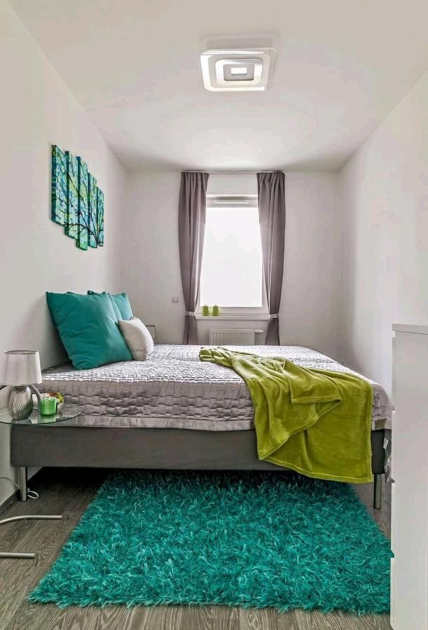 Green Apartman Балатонлелле Экстерьер фото